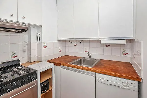 Rented by Compass | media 4