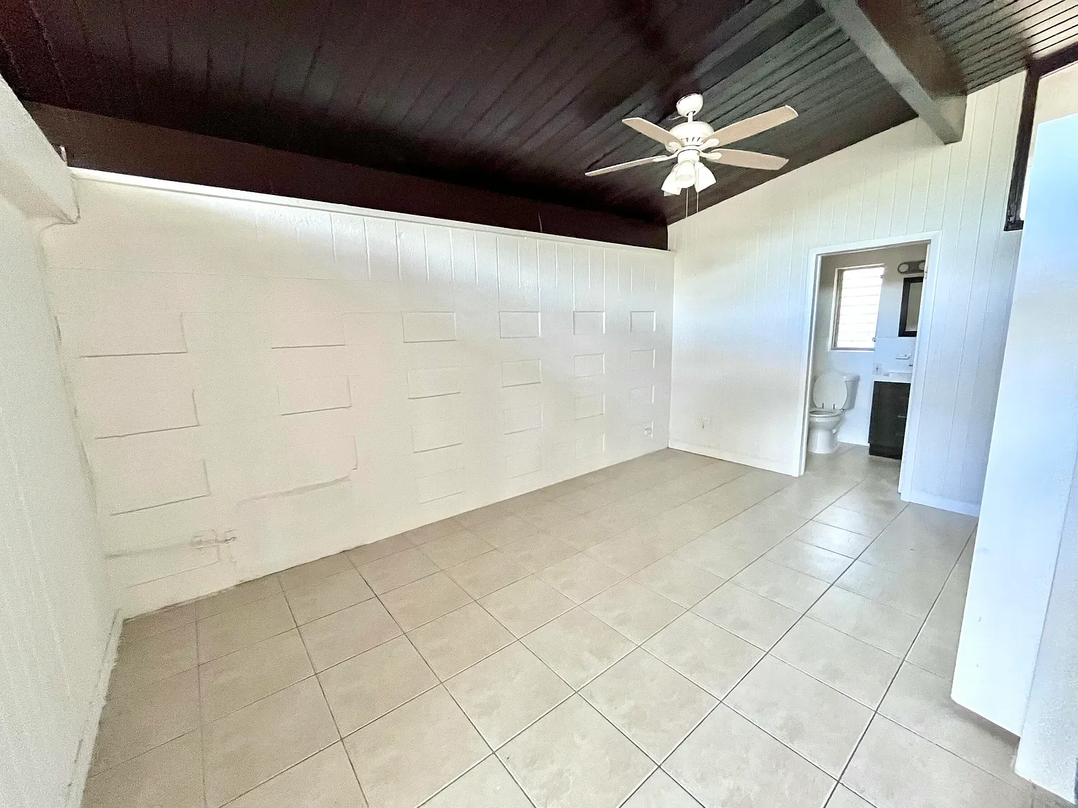 1 bed, 1.0 bath, 1286 sqft, $1,600 — Photo 2