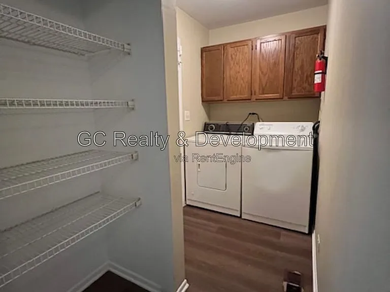 651 Pleasant Pl — Photo 18