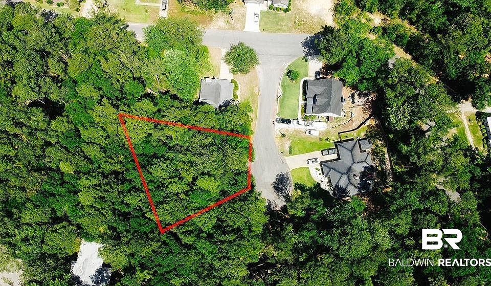 1st image of 102 Lindsey Cir