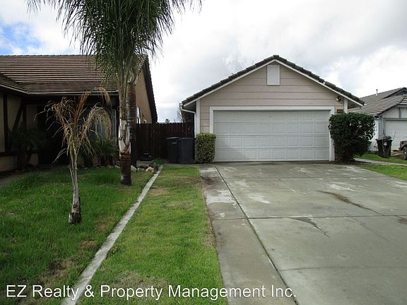 2nd image of 963 Dahlia Ct
