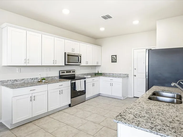 10623 Rayburn Lndg — Photo 13