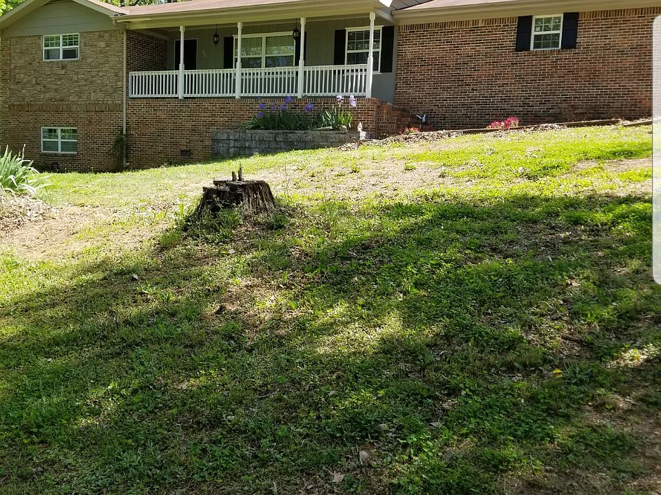 1st image of 259 Royal Oaks Dr NE
