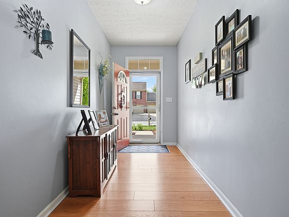3rd image of 11044 Bear Hollow Dr