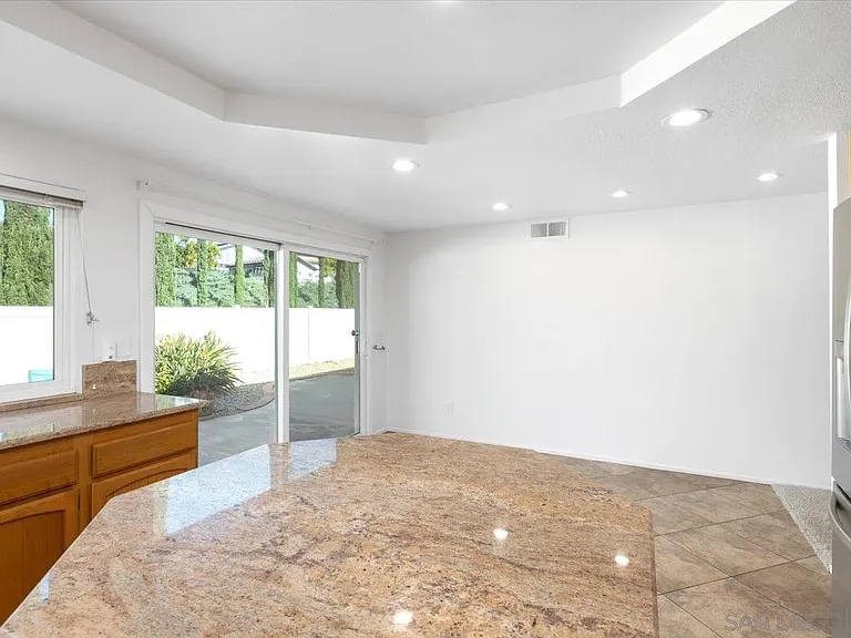 12520 Camberwell Ct — Photo 8
