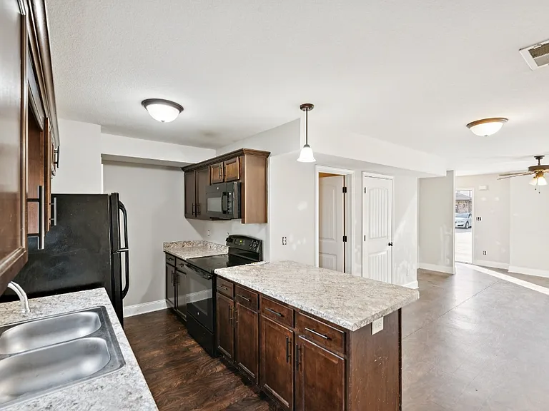 1758 Spring Water Townhomes — Photo 6