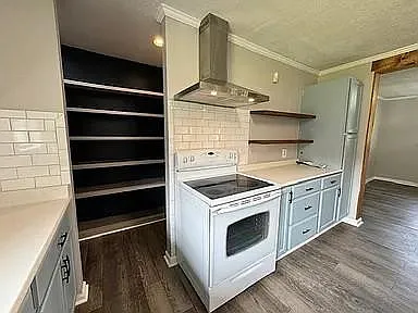 203 N Lake Dr — Photo 9