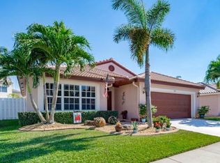 355 SW 181st Way, Pembroke Pines, FL 33029