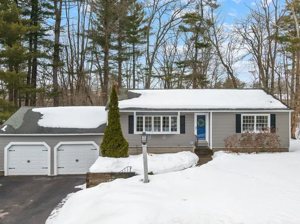 64 Lake Street, Salem, NH 03079