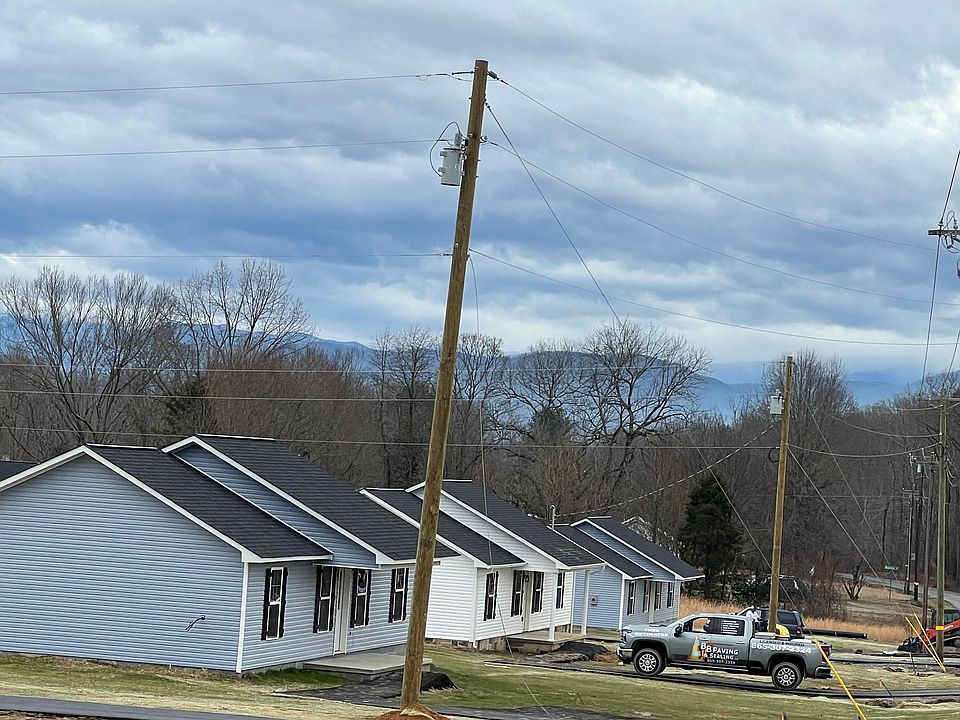 2nd image of 354 Harrison Ferry Rd
