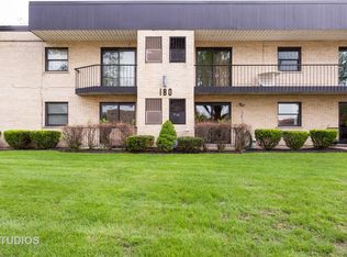 180 E Park Ave APT 1D, Elmhurst, IL 60126