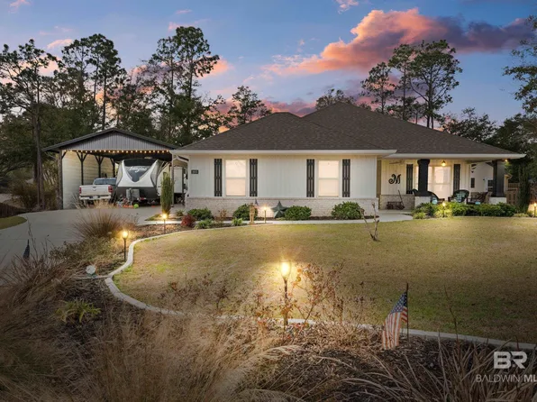 2900 Panama Cir, Lillian, AL 36549