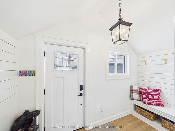 4th image of 9 Macgregor Beach Rd