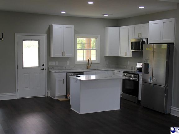 3rd image of 2321 Northcutt Rd