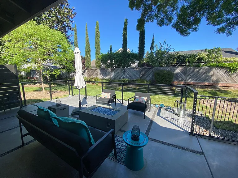 208 Vista Ct #208 — Photo 26