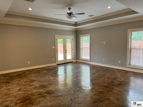 5th image of 103 Ella Ct