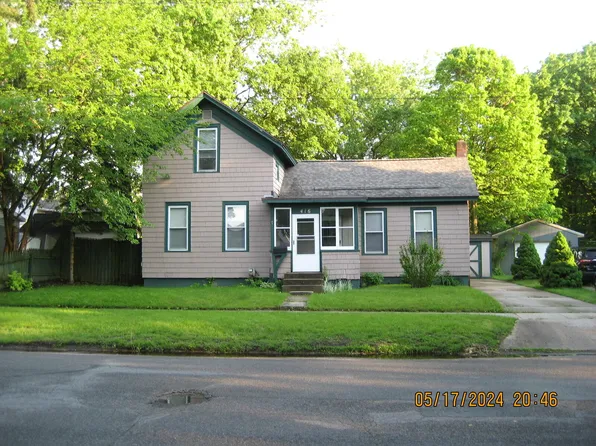 416 W Grand St, Hastings, MI 49058