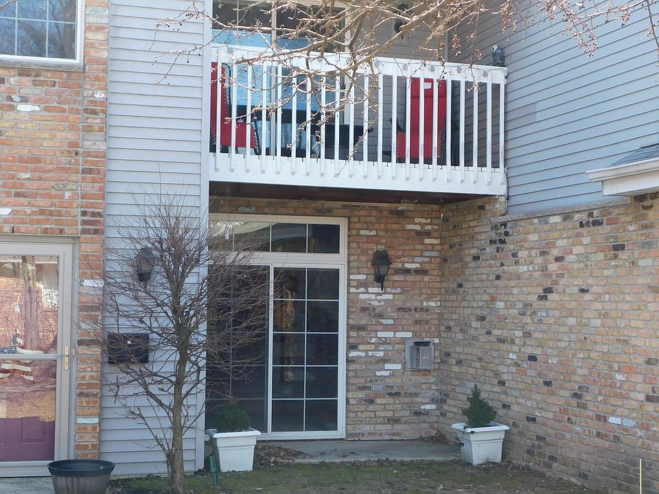 1st image of 180 W Oak Leaf Dr Unit 7
