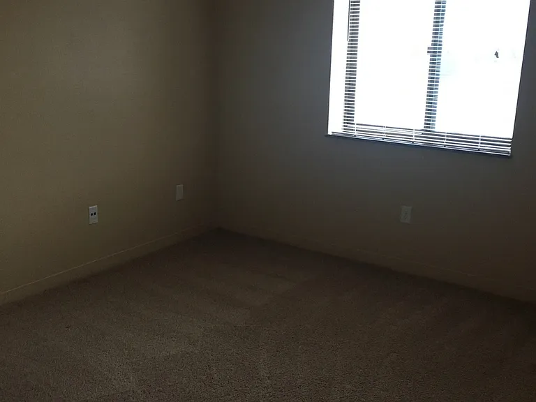 Trenton Place Apartments — Photo 51