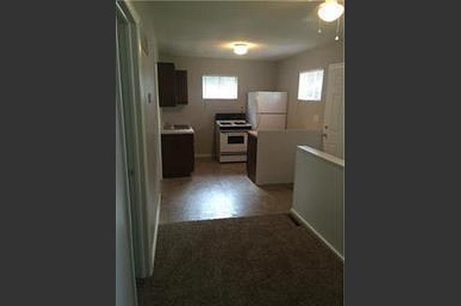 2nd image of 5519 NE 51st St