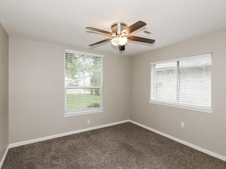 2631 Dawn Star Dr — Photo 12