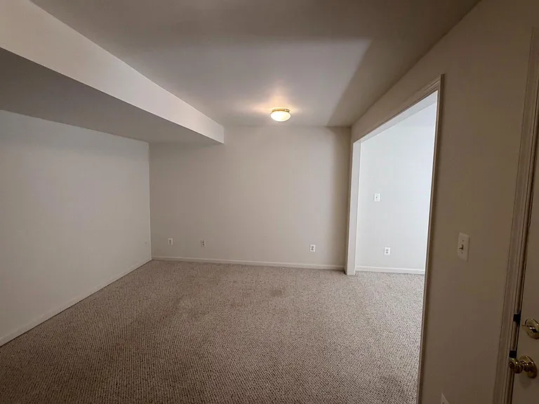 13643 Saint Johns Wood Pl — Photo 5