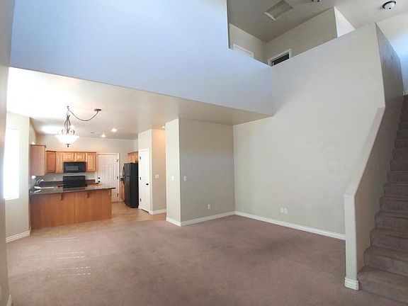 3rd image of 1253 W Las Hurdes Dr #6B