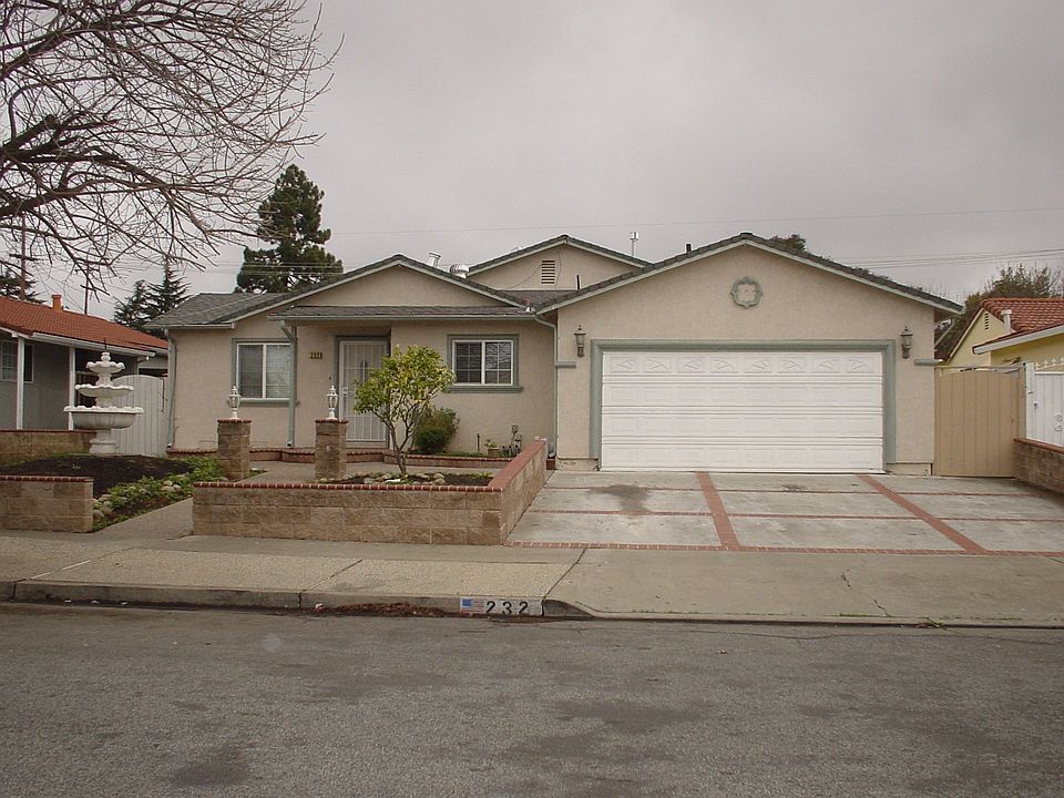 1st image of 232 Chalet Ave