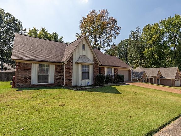 2nd image of 7561 Shelby Cross Cir