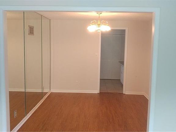 3rd image of 107 22nd St N #107