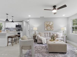 2809 PARR Court E, Jacksonville, FL 32216