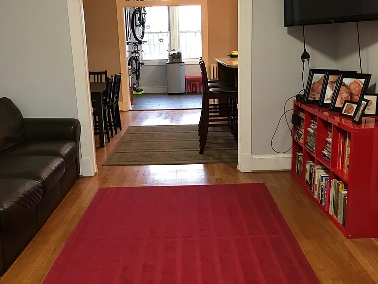 1221 Holbrook St NE — Photo 8