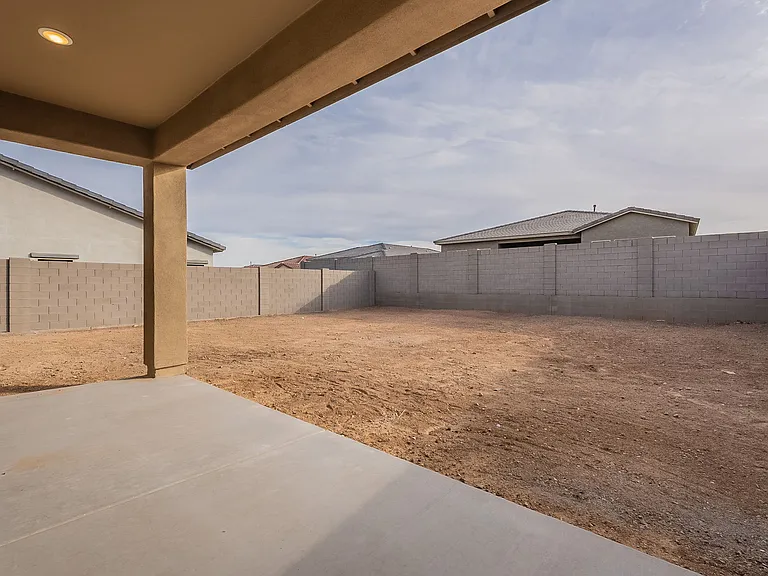 21411 W Meadowbrook Ave — Photo 39