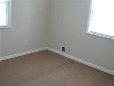 5th image of 2000 Speice Ave