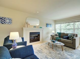 23015 Edmonds Way APT A303, Edmonds, WA 98020