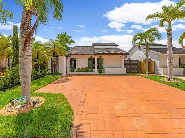 9032 SW 8th Ter #A, Miami, FL 33174