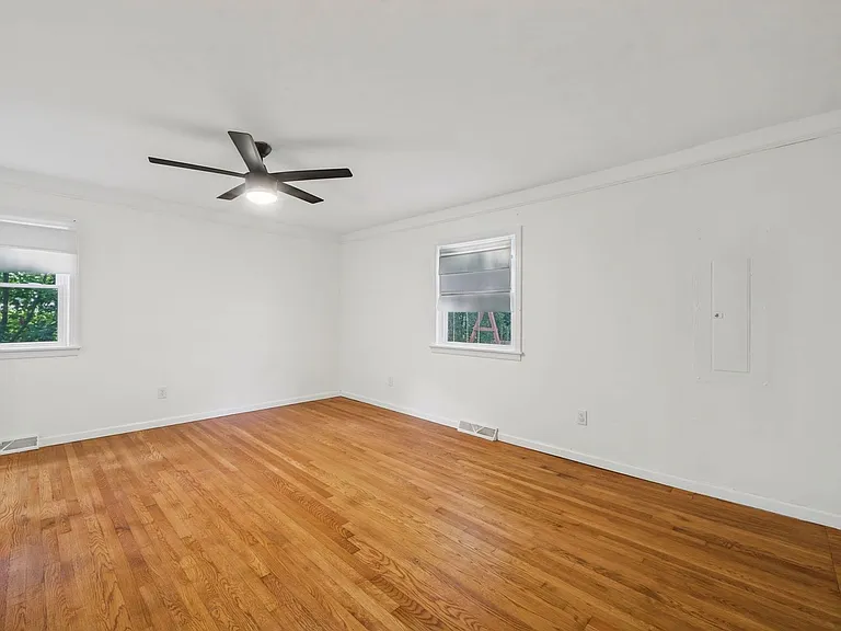 1757 Lafayette Dr — Photo 19