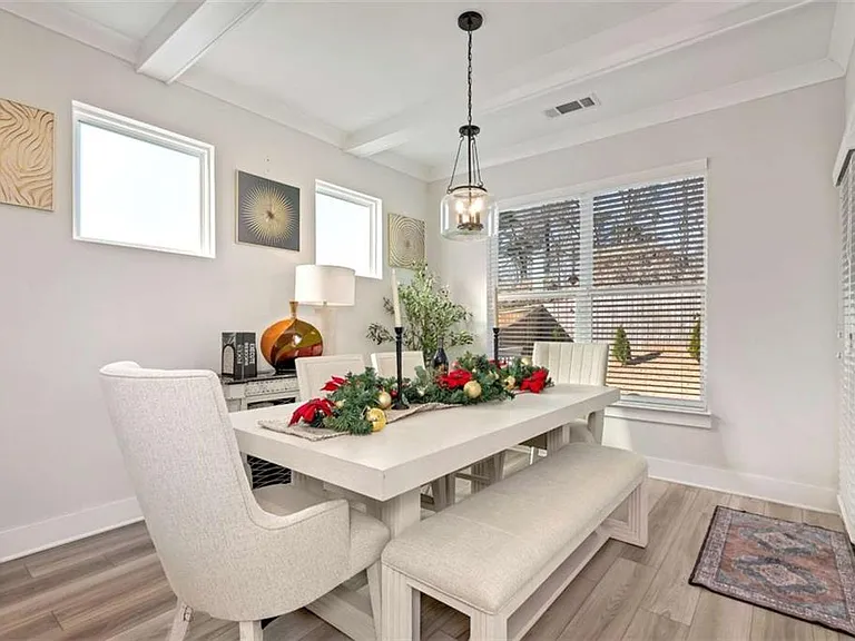 6968 Manchester Dr — Photo 35