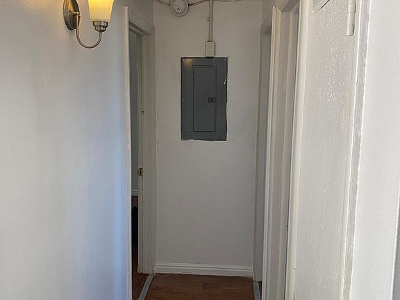 4th image of 258 S 1300 W APT 1