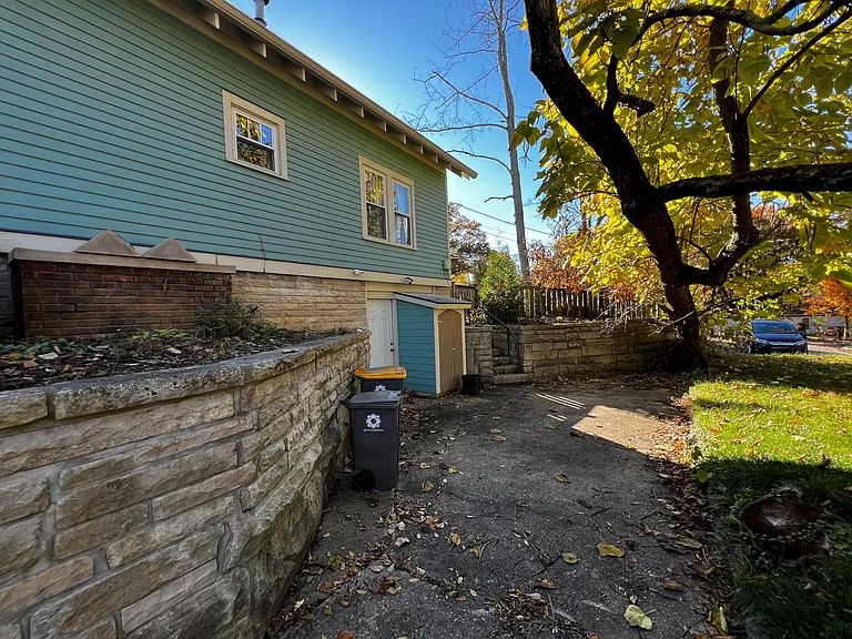 816 S Park Ave — Photo 23