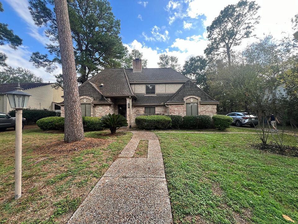 1st image of 3519 Woodbriar Dr