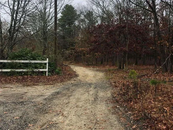 V/L Bay Drive, Manorville, NY 11949