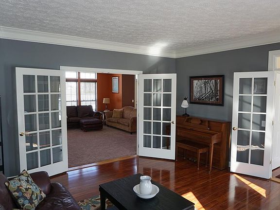 5th image of 4965 Autumnwood Ln