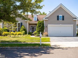 110 Minuteman Cir, Allentown, NJ 08501