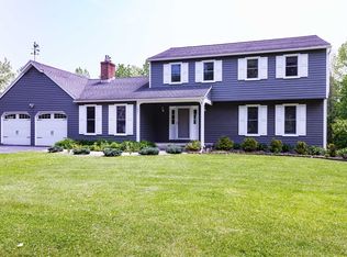 1851 Farm Pond Rd, Baldwinsville, NY 13027