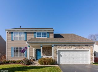 2021 Lyndhurst Ln, Aurora, IL 60503