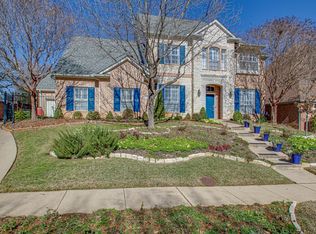 2904 High Oaks Dr, Grapevine, TX 76051