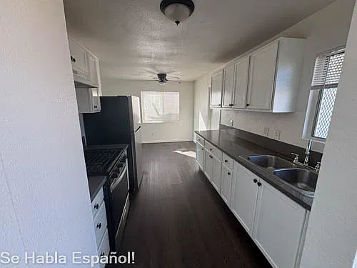 3 bed, 1200 sqft, $2,540 — Photo 3