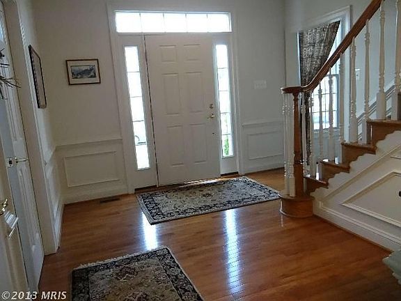2nd image of 11206 Yardley Ct