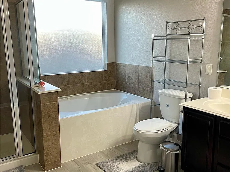21439 Veneto Hills Ct — Photo 18